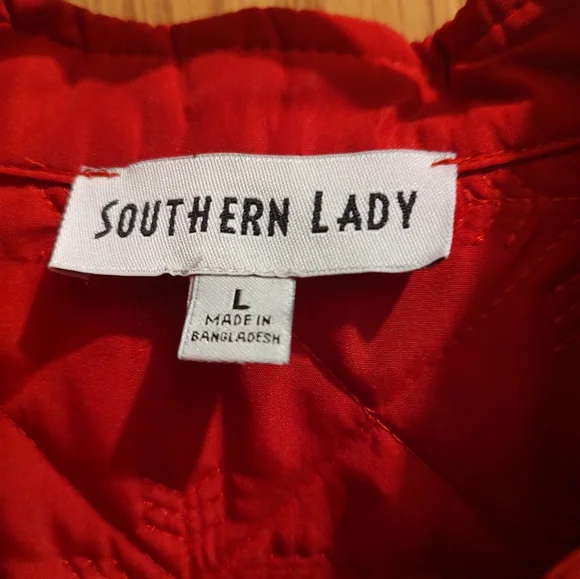 Women's red vest - Picture 2 of 5